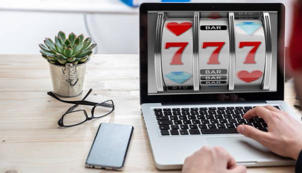 Reviewing Baccarat Table Variety at a trusted online casino Singapore Platform for Enthusiasts